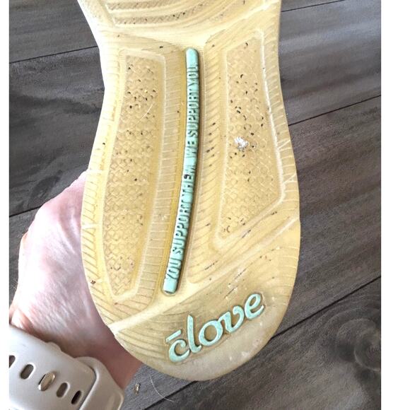 Clove Leather White Nurse Healthcare Sneakers Shoes 8.5 Slip On Adjustable - Picture 10 of 11